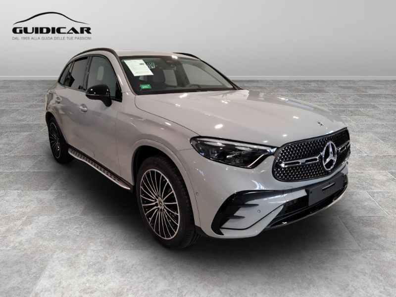 GuidiCar - MERCEDES BENZ Nuova GLC SUV 1 GLC 300 de 4MATIC Nuovo