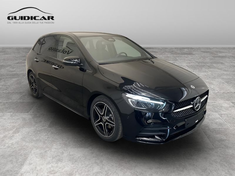 GuidiCar - MERCEDES BENZ W247 NUOVA CLASSE B 1 B 180 d Nuovo