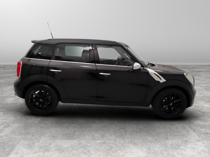 GuidiCar - MINI Mini Countryman R60 2015 Mini Countryman 1.6 Cooper D E6 Usato