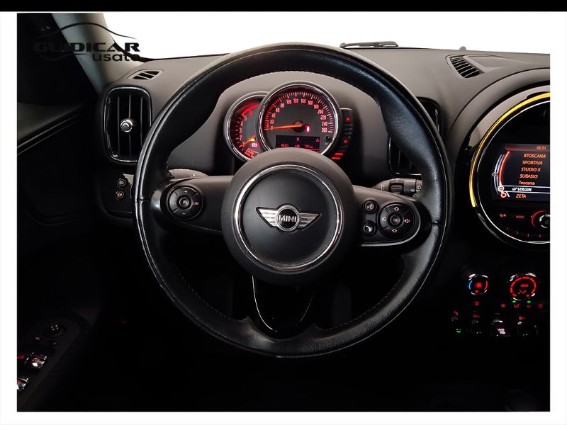 GuidiCar - MINI Mini Countryman R60 2017 Mini Countryman 2.0 Cooper D auto E6 Usato