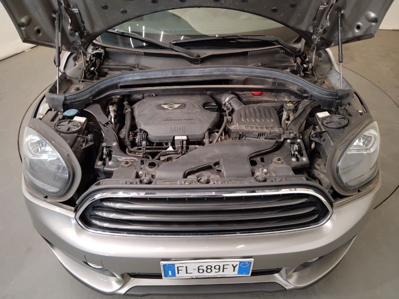 GuidiCar - MINI Mini Countryman R60 2017 Mini Countryman 2.0 Cooper D auto E6 Usato