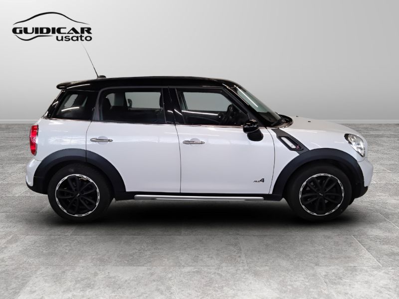 GuidiCar - MINI Mini Countryman R60 2016 Mini Countryman 2.0 Cooper SD all4 E6 Usato