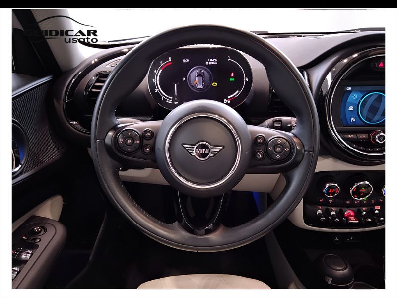 GuidiCar - MINI Mini IV F54 2019 Clubman 2020 Mini Clubman 2.0 Cooper D Mayfair Edition auto Usato