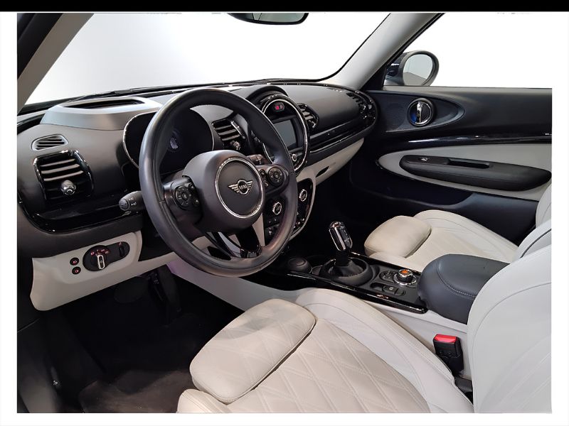 GuidiCar - MINI Mini IV F54 2019 Clubman 2020 Mini Clubman 2.0 Cooper D Mayfair Edition auto Usato