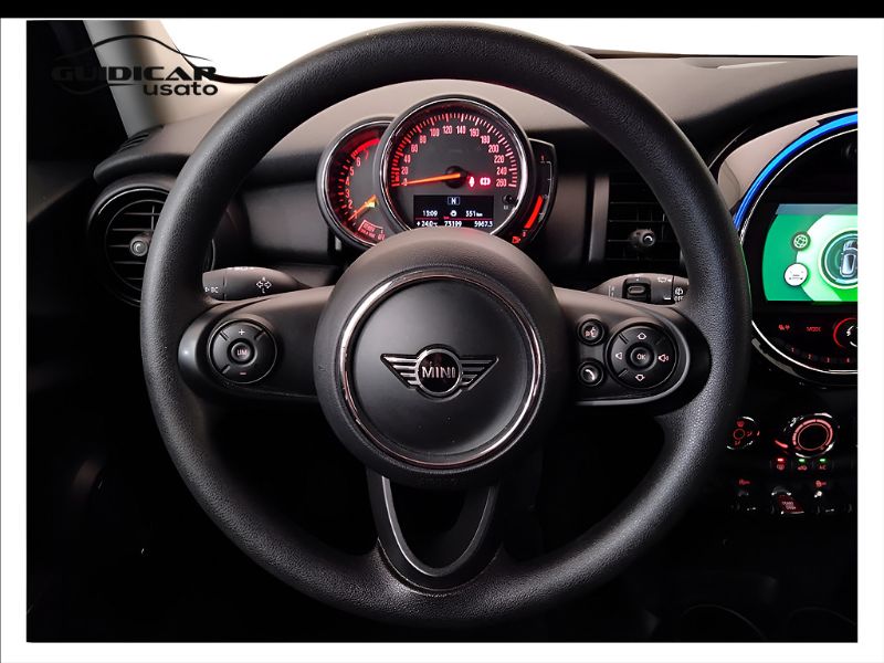 GuidiCar - MINI Mini IV F55 2018 5p 2019 Mini 5p 1.5 One Baker Street 75cv Usato