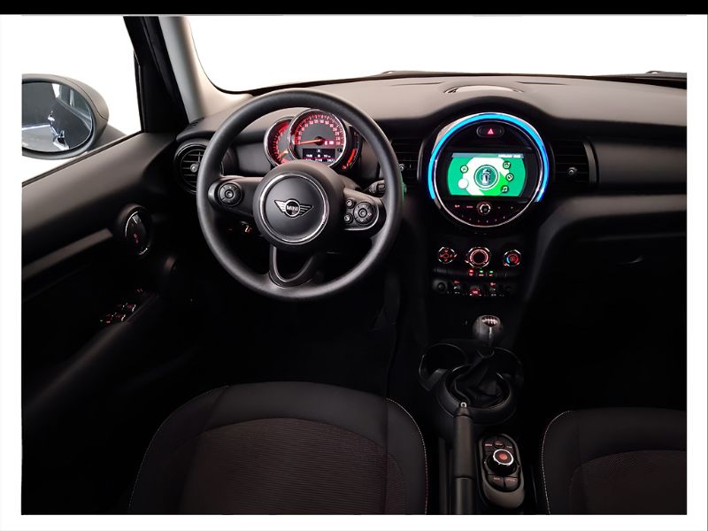 GuidiCar - MINI Mini IV F55 2018 5p 2019 Mini 5p 1.5 One Baker Street 75cv Usato