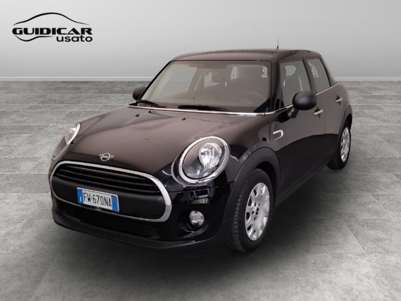 GuidiCar - MINI Mini 2019 Mini 5p 1.5 One Baker Street 75cv Usato