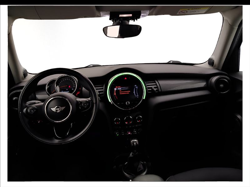 GuidiCar - MINI Mini 5 porte  (F55) 2015 Mini 1.5 Cooper D 5p Usato