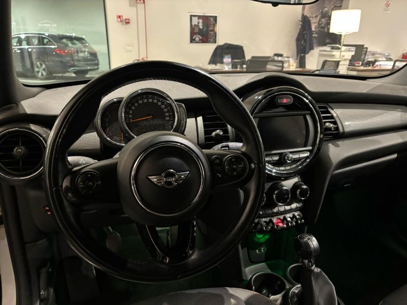 GuidiCar - MINI Mini 2018 Mini Cabrio 1.5 Cooper D Boost Usato