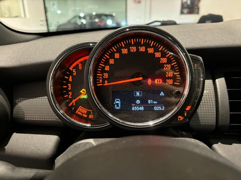 GuidiCar - MINI Mini 2018 Mini Cabrio 1.5 Cooper D Boost Usato