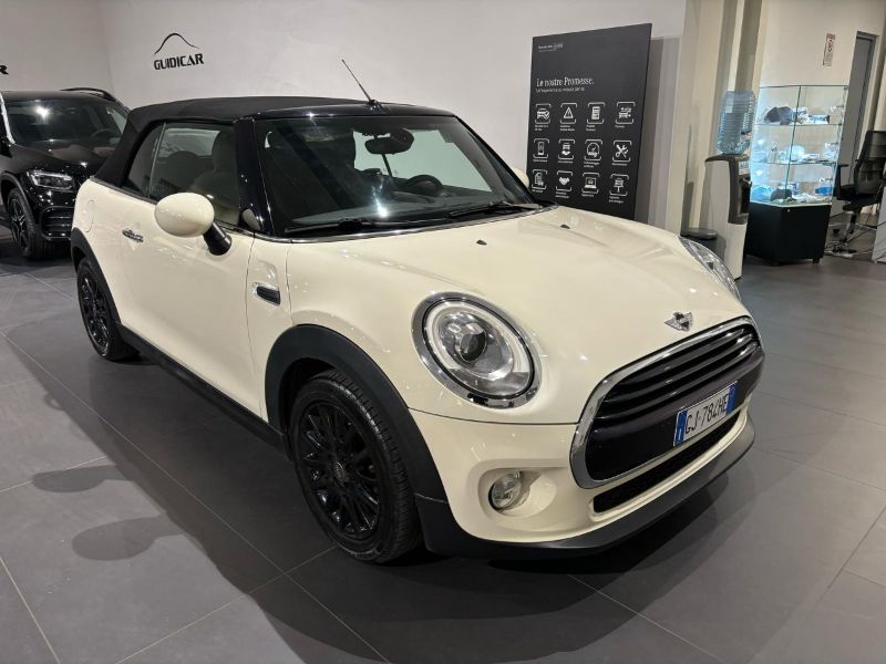 GuidiCar - MINI Mini 2018 Mini Cabrio 1.5 Cooper D Boost Usato