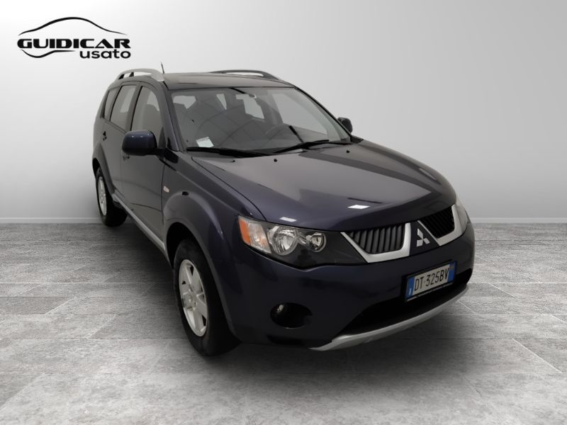 GuidiCar - MITSUBISHI Outlander 2009 Outlander 2.0 di-d Invite Dpf Usato