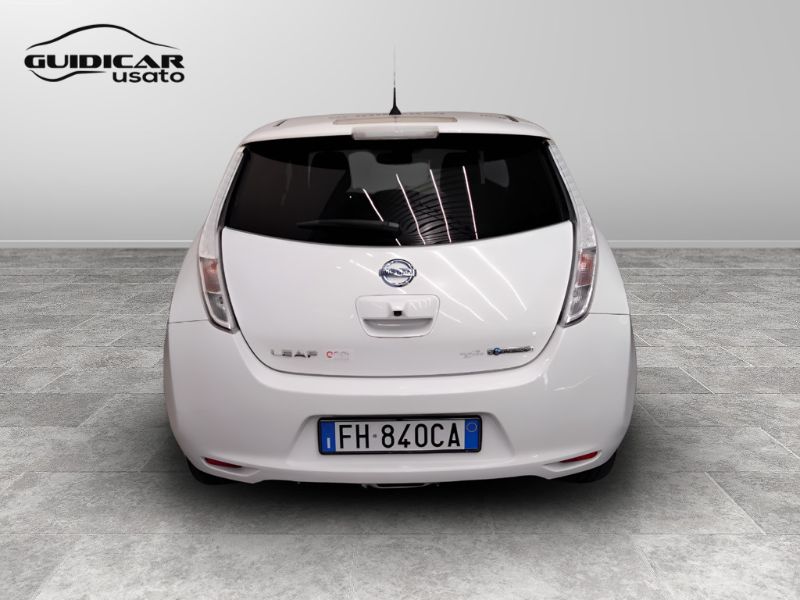 GuidiCar - NISSAN Leaf I 2017 Leaf Acenta 30kW 109cv my17 Usato