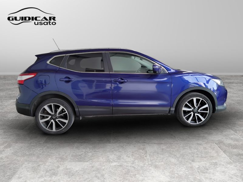 GuidiCar - NISSAN Qashqai 2015 Qashqai 1.6 dci Tekna 2wd 130cv xtronic Usato