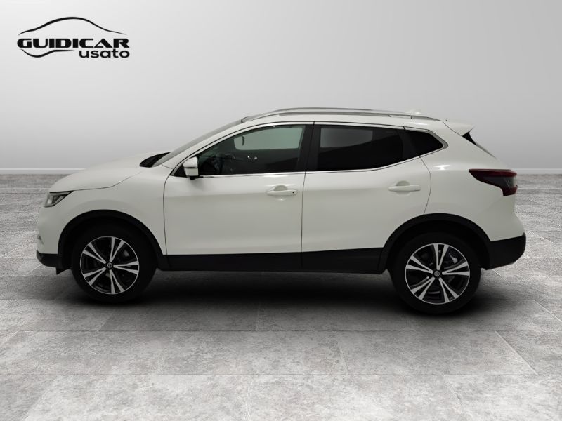 GuidiCar - NISSAN Qashqai II 2017 2020 Qashqai 1.5 dci N-Connecta 115cv Usato