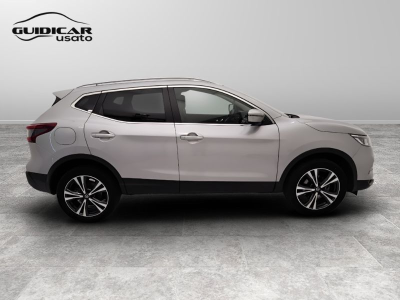 GuidiCar - NISSAN Qashqai II 2017 2021 Qashqai 1.5 dci N-Connecta 115cv Usato