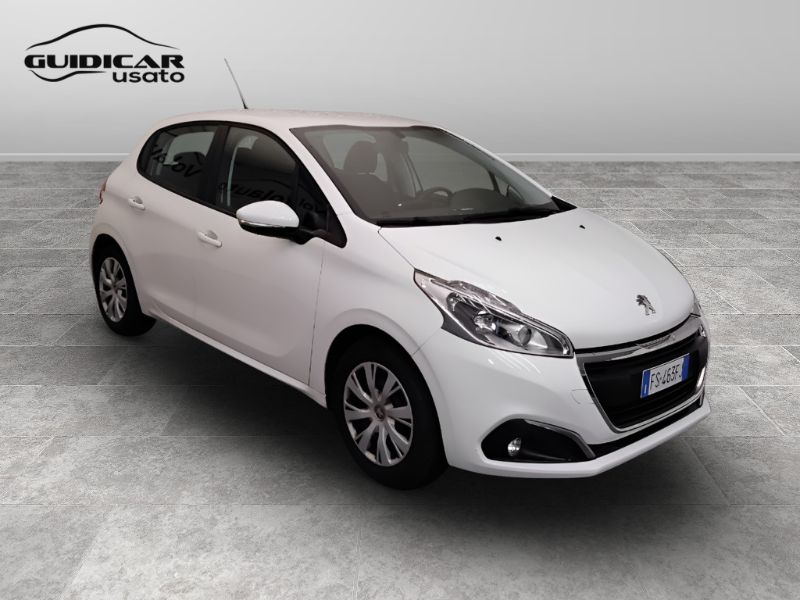 GuidiCar - PEUGEOT 208 I 2015 2018 208 1.2 puretech Active 82cv 5p Usato