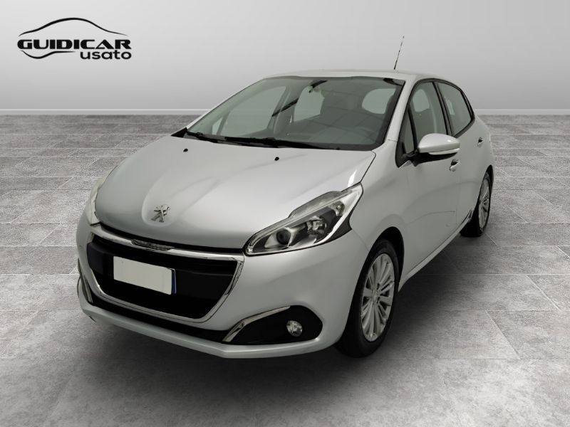 GuidiCar - PEUGEOT 208 I 2015 2018 208 1.2 puretech Allure 82cv 5p Usato