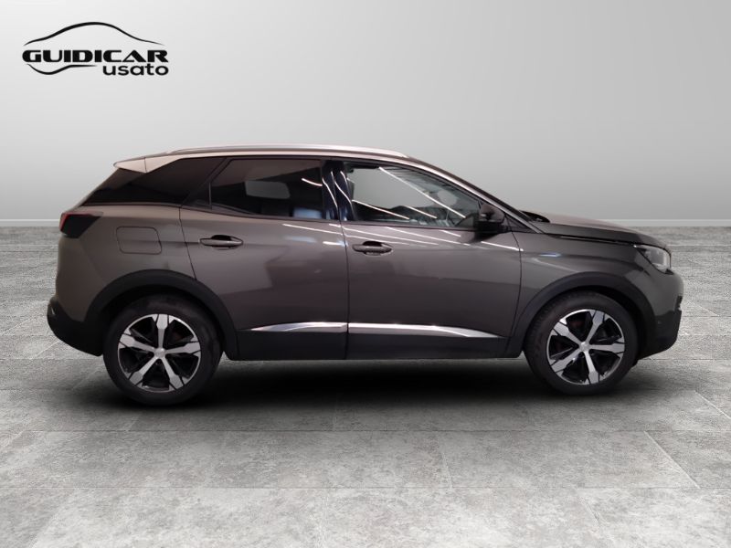 GuidiCar - PEUGEOT 3008 II 2016 2018 3008 1.6 bluehdi Allure s&s 120cv Usato