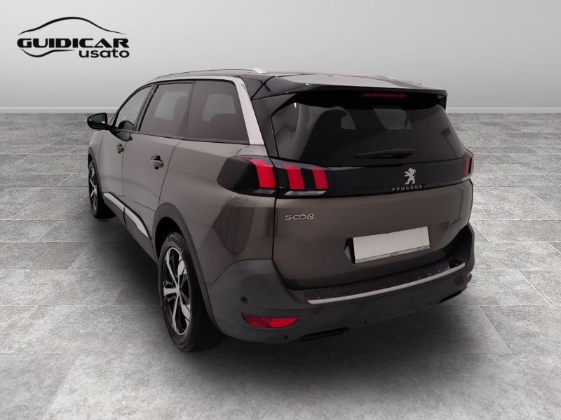 GuidiCar - PEUGEOT 5008 II 2016 2018 5008 1.6 bluehdi Allure s&s 120cv 7p.ti Usato