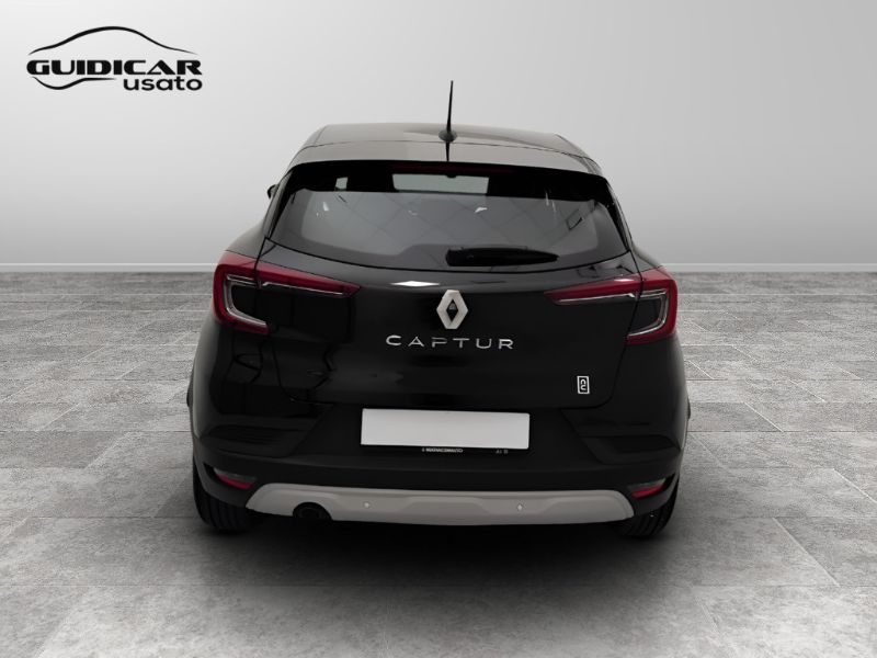 GuidiCar - RENAULT Captur II 2019 2021 Captur 1.0 tce Zen 90cv my21 Usato