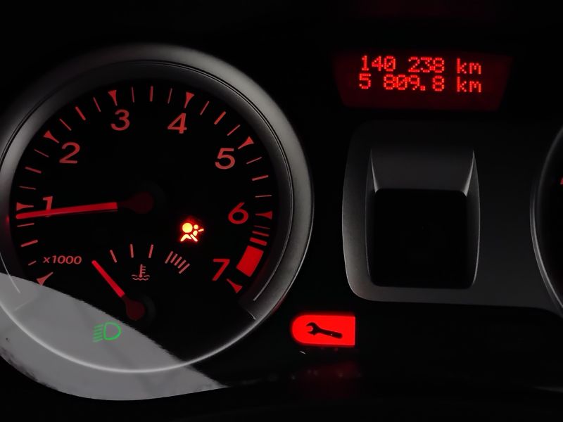 GuidiCar - RENAULT Clio 2012 Clio 1.2 16v Live! 5p Usato
