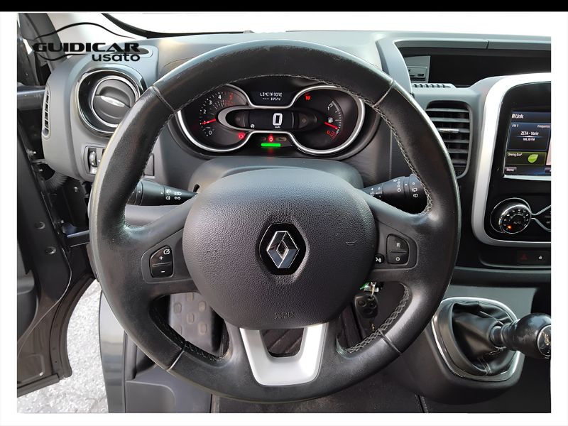 GuidiCar - RENAULT Trafic 4ª serie 2018 Trafic 4ª serie - Trafic T29 1.6 dCi 125CV S&S PL-TN Spacecl Usato