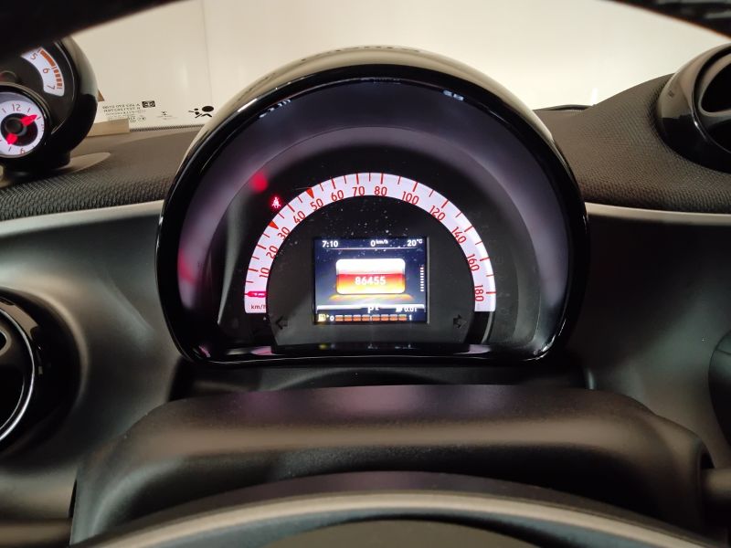 GuidiCar - SMART Forfour 2019 Forfour 0.9 t. Passion 90cv twinamic my18 Usato