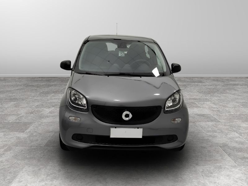 GuidiCar - SMART Forfour II 2015 2016 Forfour 0.9 t. Passion 90cv twinamic Usato