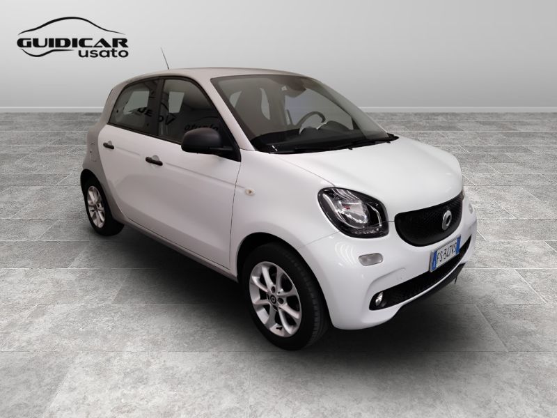 GuidiCar - SMART Forfour II 2015 2018 Forfour 1.0 Youngster 71cv c/S.S. Usato