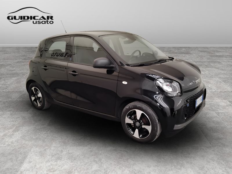 GuidiCar - SMART Forfour II 2020 2021 Forfour eq Passion 22kW Usato