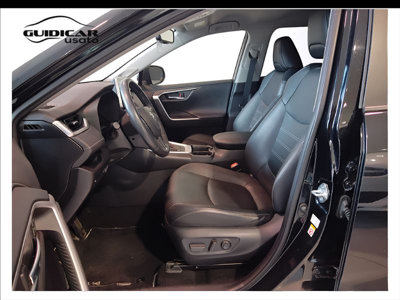 GuidiCar - TOYOTA Rav4 V 2019 2019 Rav4 2.5 vvt-ie hybrid Lounge 2wd e-cvt Usato