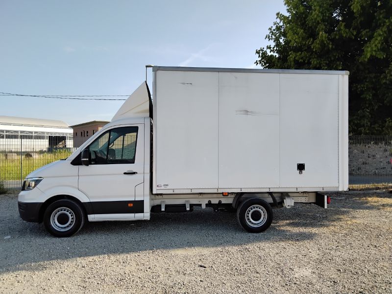 GuidiCar - VOLKSWAGEN INDUSTRIALI Crafter 2019 crafter 35 2.0 tdi 140cv tr.post. L3 cab Usato