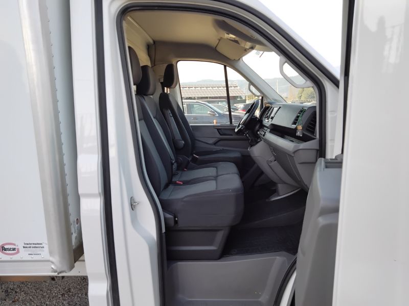 GuidiCar - VOLKSWAGEN INDUSTRIALI Crafter II 35 E6 2017 2019 crafter 35 2.0 tdi 140cv tr.post. L3 cab Usato