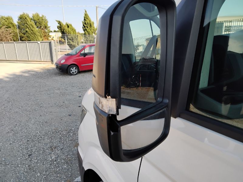 GuidiCar - VOLKSWAGEN INDUSTRIALI Crafter II 35 E6 2017 2019 crafter 35 2.0 tdi 140cv tr.post. L3 cab Usato