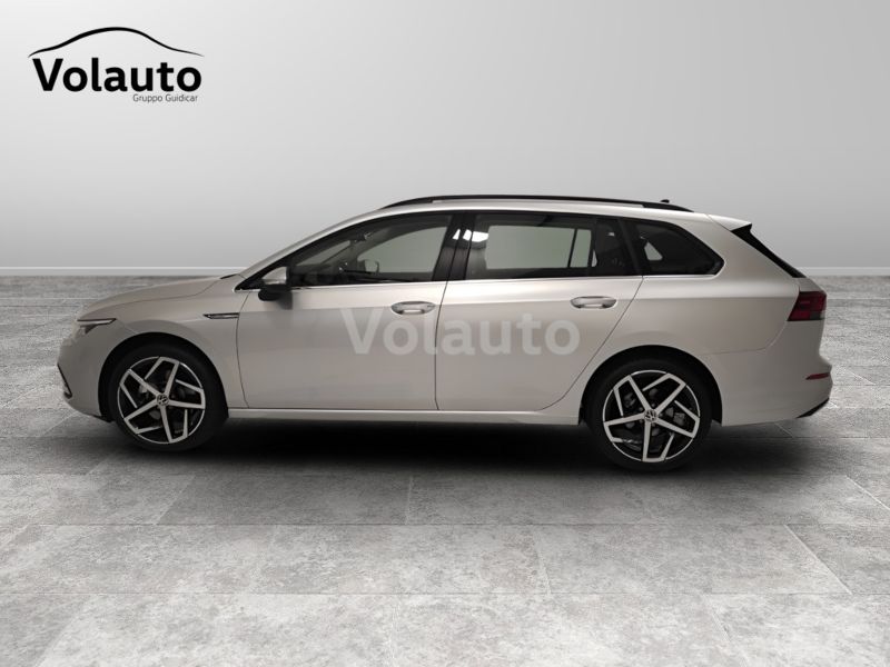 GuidiCar - VOLKSWAGEN Golf 2021 Golf Variant 2.0 tdi scr Style 115cv dsg Aziendale