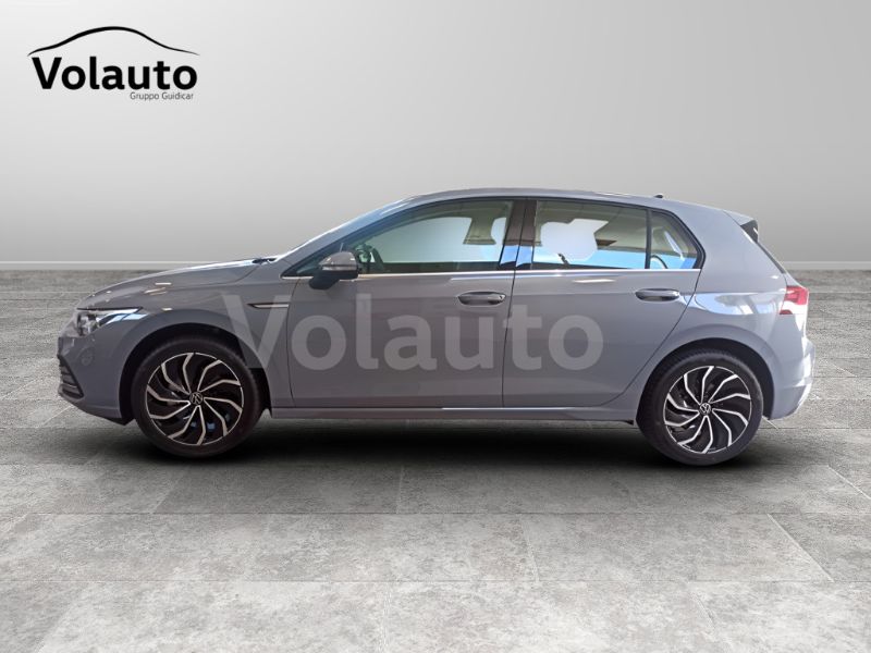 GuidiCar - VOLKSWAGEN Golf VIII 2020 2022 Golf 1.5 tgi Style 130cv Aziendale