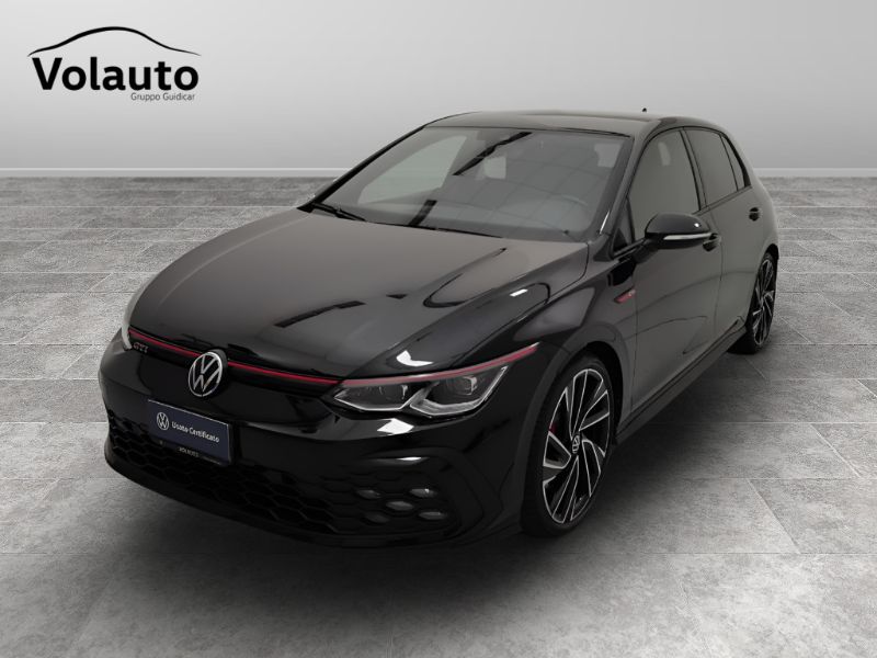 GuidiCar - VOLKSWAGEN Golf VIII 2020 2021 Golf 2.0 tsi GTI 245cv dsg Usato