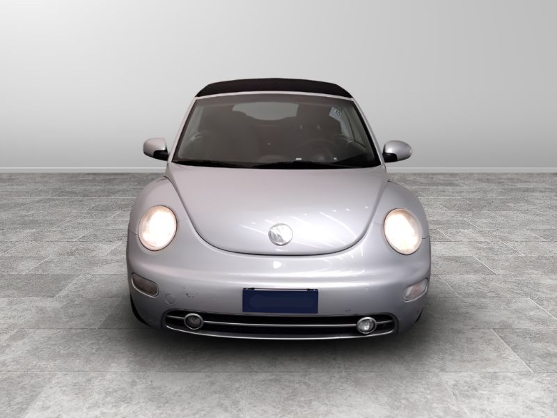 GuidiCar - VOLKSWAGEN Maggiolino 2004 New Beetle Cabrio 1.6 Usato