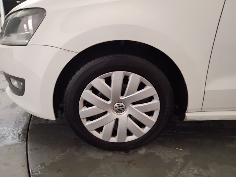 GuidiCar - VOLKSWAGEN Polo 2011 Polo 1.2 Comfortline 70cv 5p Usato