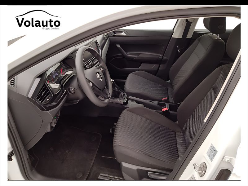 GuidiCar - VOLKSWAGEN Polo VI 2017 2017 Polo 5p 1.0 mpi Trendline 65cv Usato