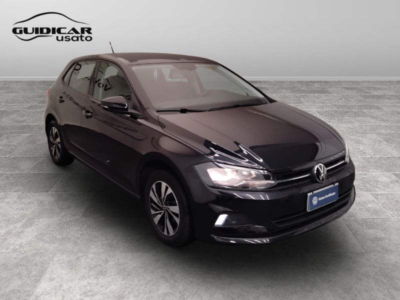 GuidiCar - VOLKSWAGEN Polo 2021 Polo 5p 1.0 tsi Comfortline 95cv Usato