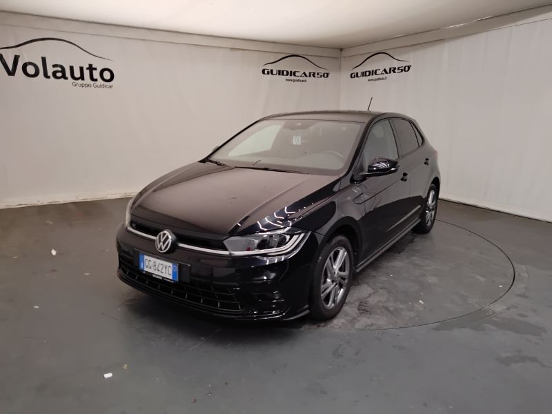 GuidiCar - VOLKSWAGEN Polo VI 2022 2021 Polo 1.0 tsi R-Line 95cv dsg Usato