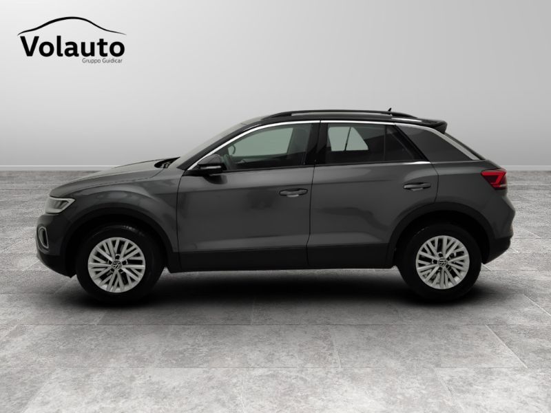 GuidiCar - VOLKSWAGEN T-Roc 2022 T-Roc 1.0 tsi Life Usato