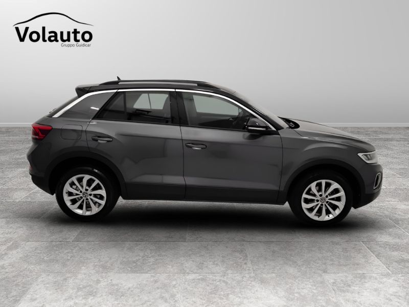 GuidiCar - VOLKSWAGEN T-Roc 2022 2022 T-Roc 1.0 tsi Life Usato