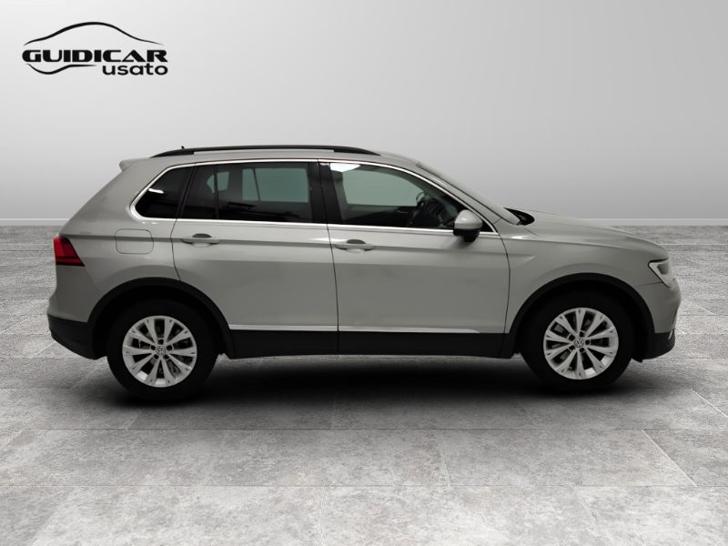 GuidiCar - VOLKSWAGEN Tiguan II 2016 2017 Tiguan 1.6 tdi Business 115cv Usato