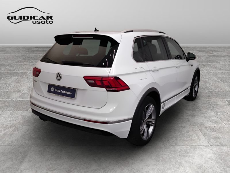 GuidiCar - VOLKSWAGEN Tiguan 2019 Tiguan 2.0 tdi Advanced R-Line Exterior Pack 150cv dsg Usato