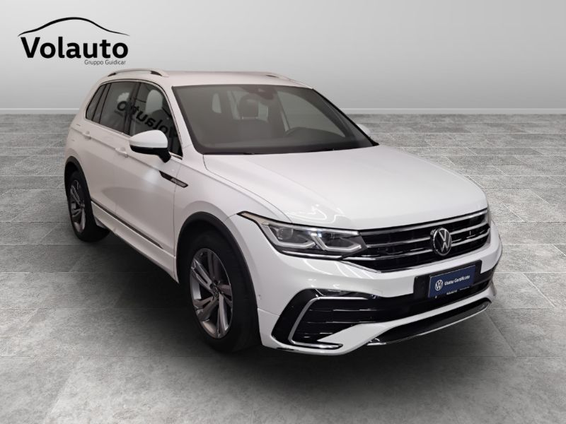 GuidiCar - VOLKSWAGEN Tiguan 2022 Tiguan 1.5 tsi act R-Line 150cv dsg Usato