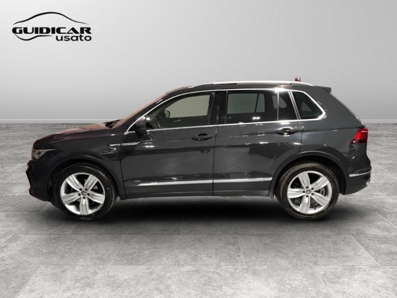 GuidiCar - VOLKSWAGEN Tiguan II 2021 2020 Tiguan 2.0 tdi scr Elegance 4motion 150cv dsg Usato