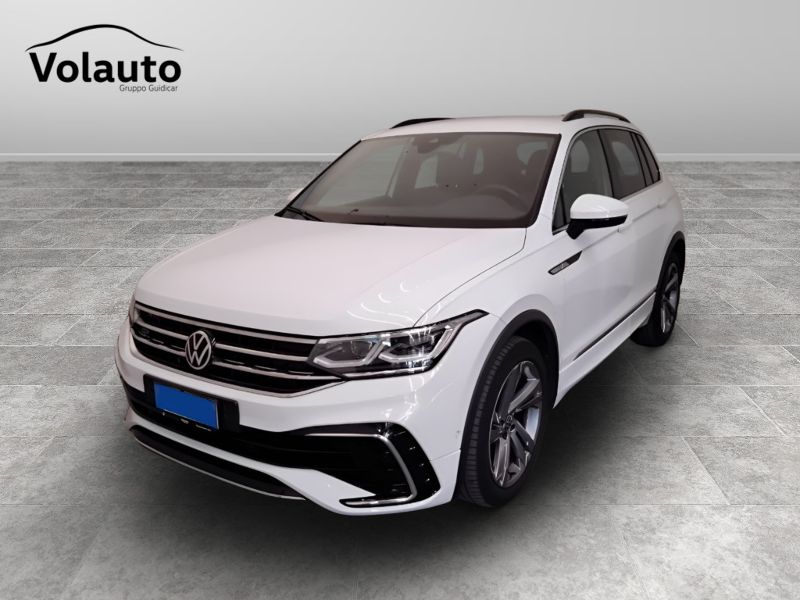 GuidiCar - VOLKSWAGEN Tiguan 2023 Tiguan 2.0 tdi scr R-Line 150cv dsg Usato